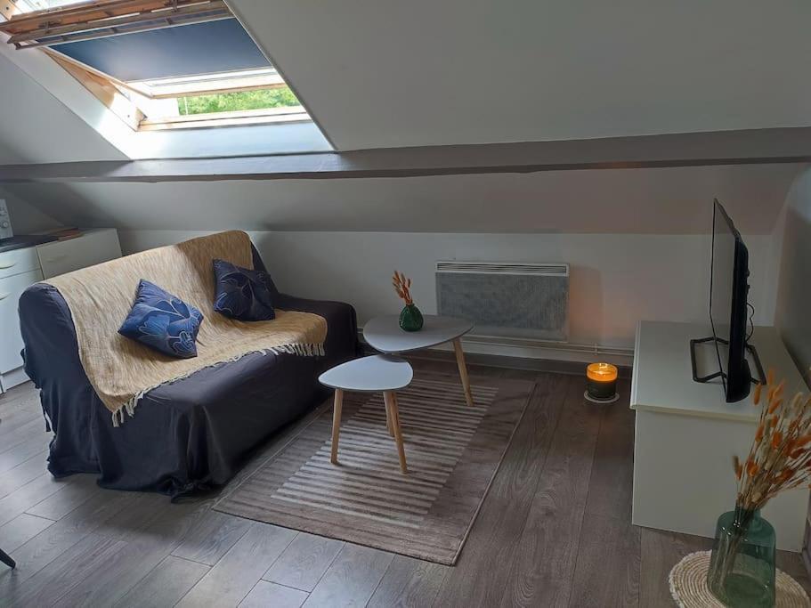 Le Petit Chateau Пиерфон Екстериор снимка